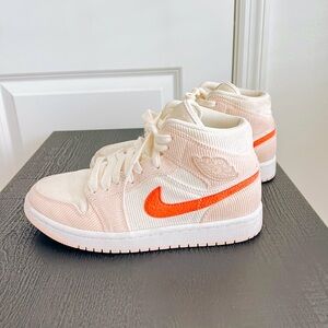 Women’s Air Jordan 1 Mid SE ‘Corduroy’